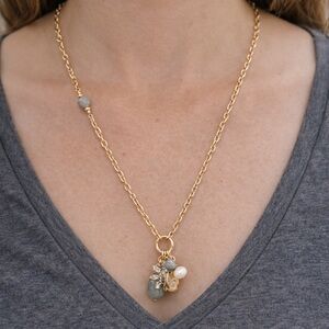 J.Jill Gold Tone Charm Cluster Necklace Rhinestone Floral Pendant . (BJ111)